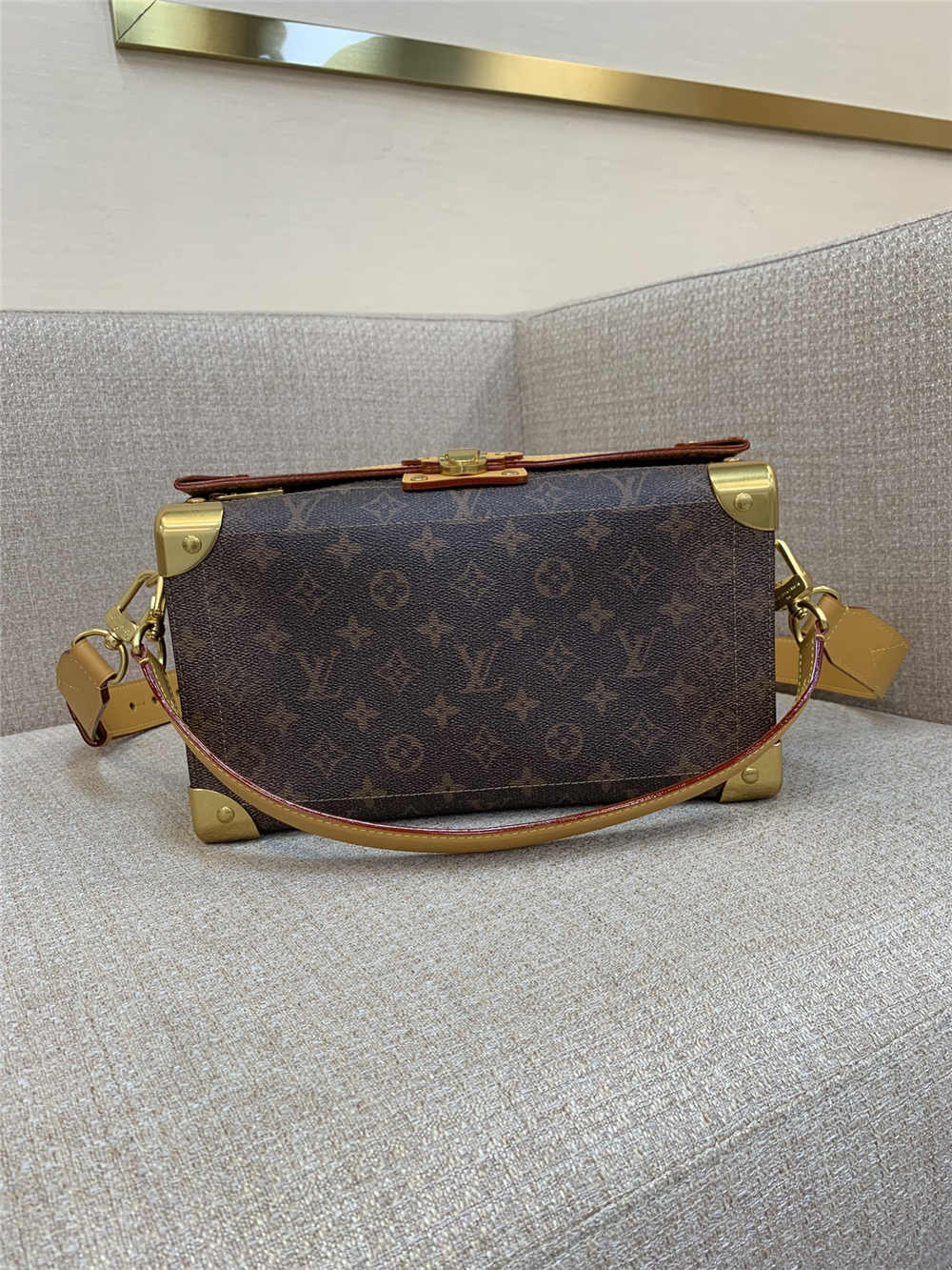 Louis Vuitton  M11536  Soul Trunk East West  size:29x17.5x10cm 2025 new 